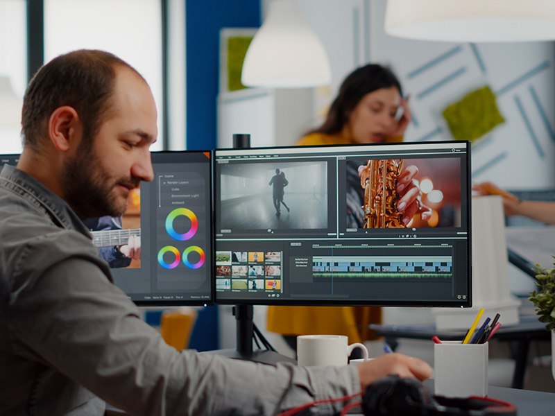 Inner Workings of an Advertising Agency